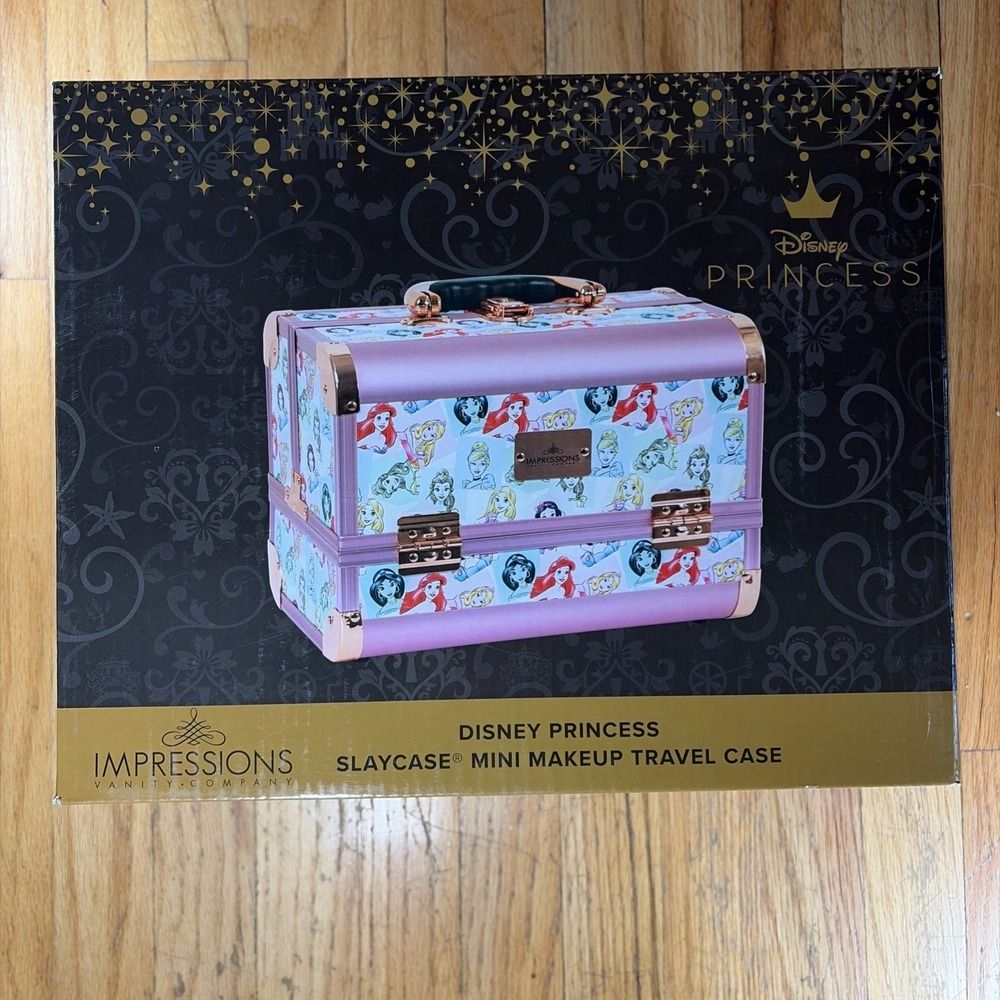 NIB Impressions Vanity Disney Princess SlayCase Mini Makeup Travel Train Case